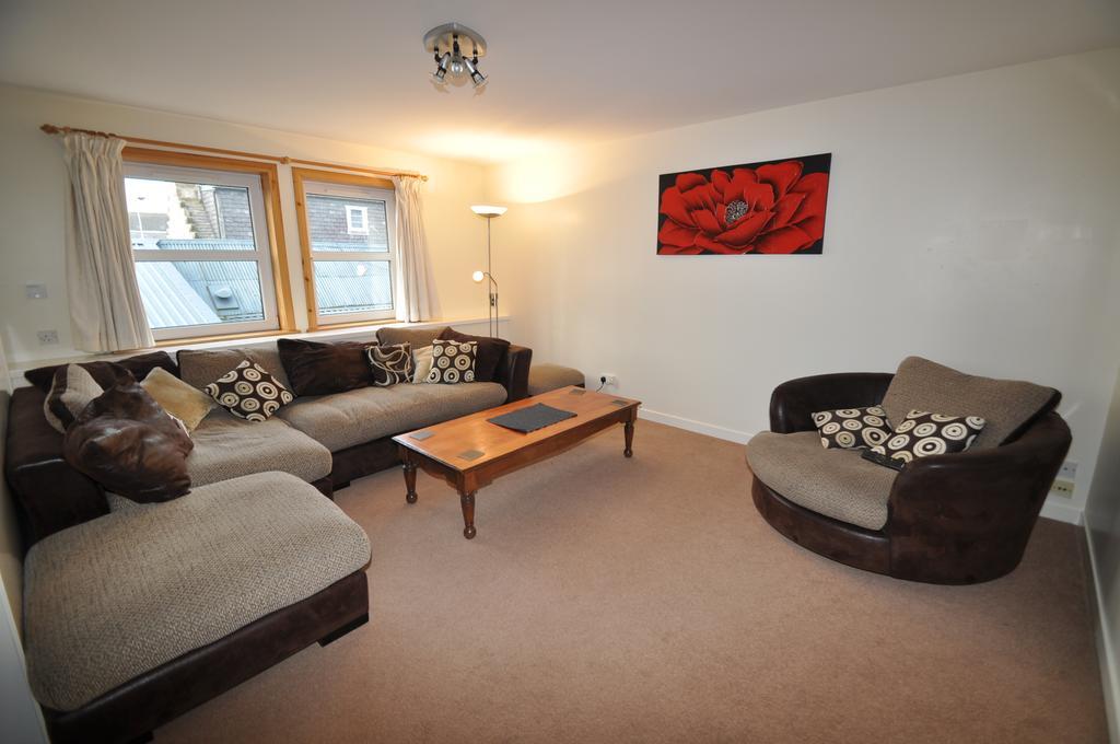 3 Varis Apartments Forres Eksteriør billede