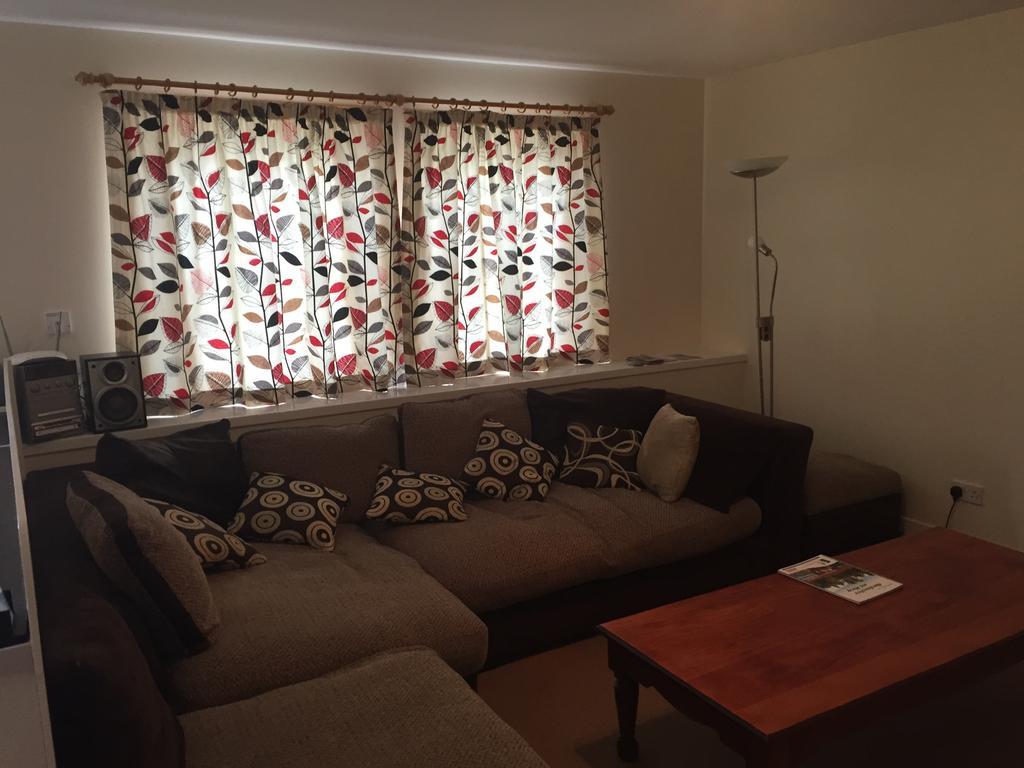 3 Varis Apartments Forres Eksteriør billede